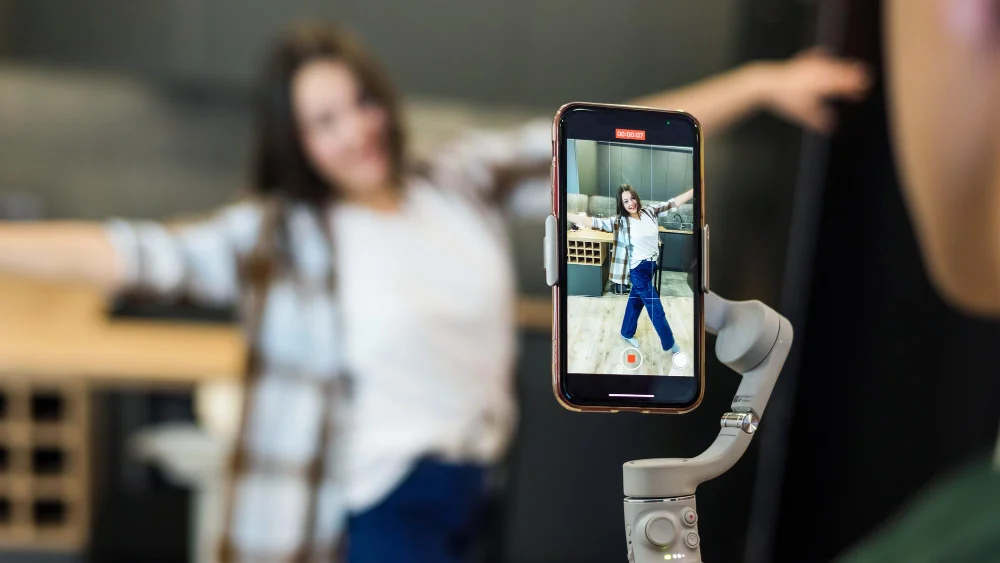 How AI Supports Brand Collaboration